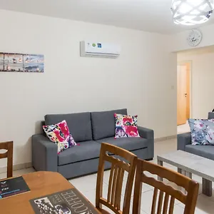  Apartment Euro Carissa Flat 101